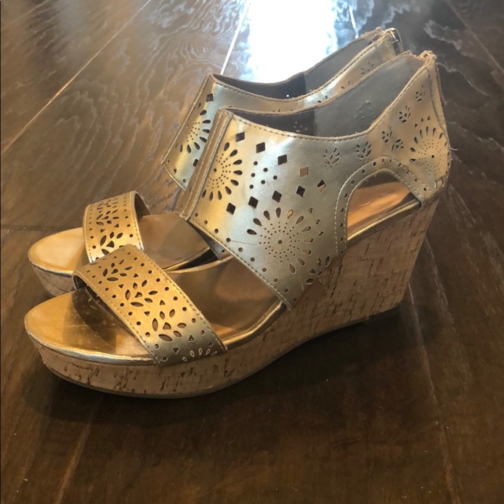 Gold BCBG wedges
